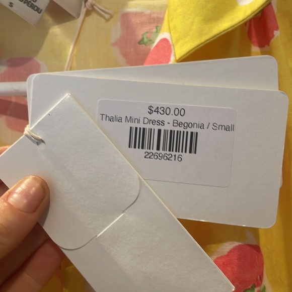 De Loreta dress - Picture 3 of 7